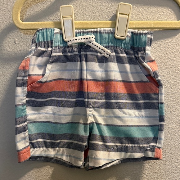 The Children's Place Vibrant Polo Shirt & shorts for Kids - Picture 2 of 2